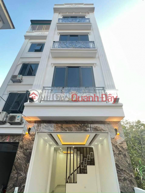 HOUSE FOR SALE ON PHUONG CANH STREET - NAM TU LIEM - HANOI - 5.9 BILLION - 32M2 - 5 FLOORS - GOLDEN LOCATION - RED BOOK IN OWNER'S PERSON _0