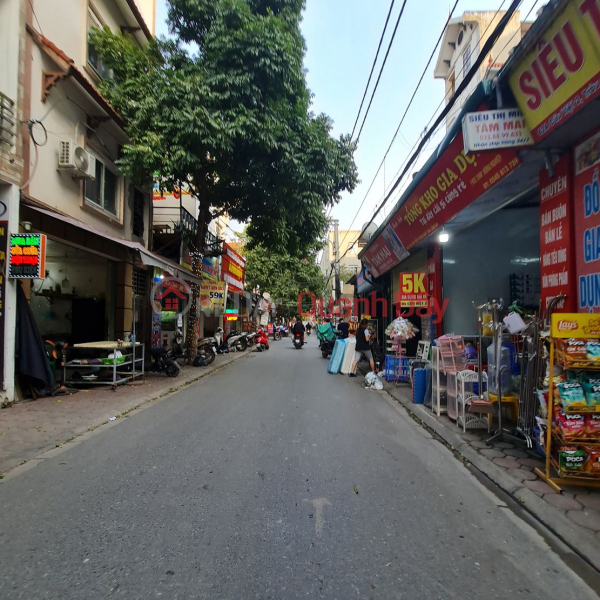 Property Search Vietnam | OneDay | Residential, Sales Listings, 5-story house for sale in Trau Quy, Gia Lam, on a street accessible to cars, price slightly over 6 billion VND. Contact 0989894845