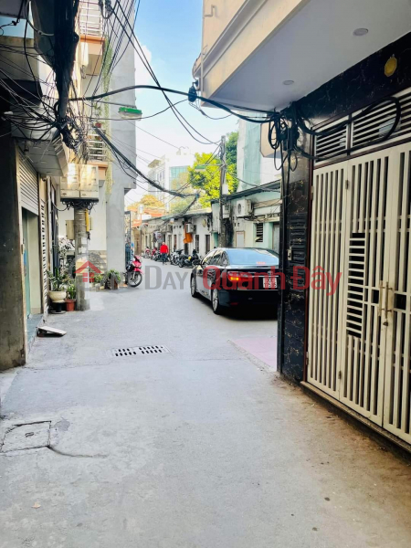 Property Search Vietnam | OneDay | Residential, Sales Listings | BA DINH CORE - CAR NEXT TO THE DOOR - 20M FROM STREET - 49M2, MT~3.9M - URGENT SALE 7.99 BILLION