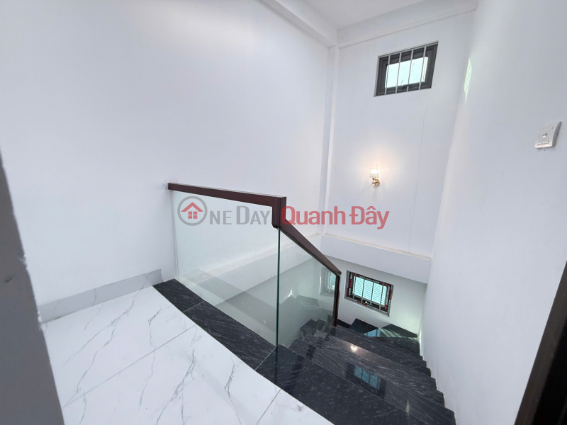 | Please Select | Residential | Sales Listings, đ 4.27 Billion
