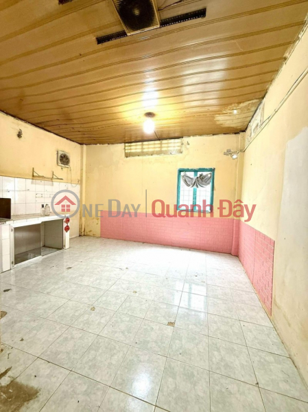 đ 5.7 Billion House for sale in Bui Dinh Tuy street, 40m2, only over 5 billion