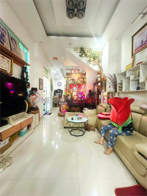 Private house for sale at Pham The Hien, 7x billion, 85m2, 3 bedrooms, 3 bathrooms, with parking space _0