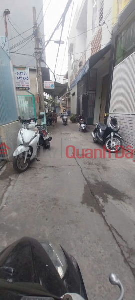 ► Nhà Kiệt Hoàng Diệu gần Nguyễn Hoàng, Nguyễn Văn Linh, 32.5m2 2 tầng sạch đẹp, ở ngay, 2.25 tỷ Việt Nam, Bán | đ 2,25 tỷ