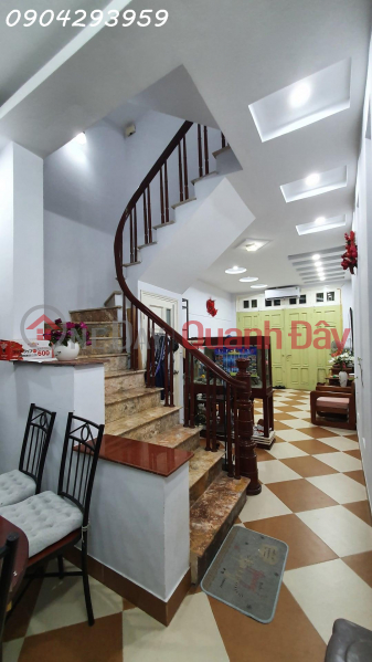 Quan Nhan house for sale with 4 floors 33m² next to autos, live forever, price 4.45 billion VND Sales Listings