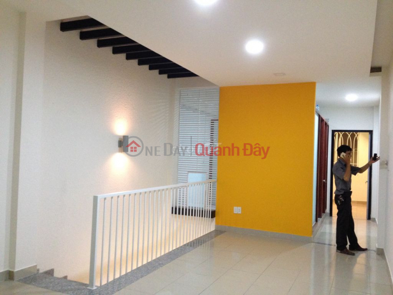 đ 20 Million/ month, House for rent on Van Cao street frontage, 80m2, 1 floor, 20 million