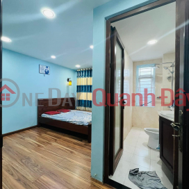TK-HOUSE FOR SALE - 40m2 Ly' Chinh Thang - 2 floors, nearly 3m alley Price 3.25 BILLION _0