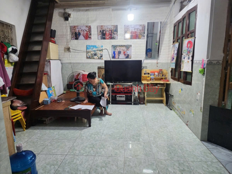 URGENT SALE: Beautiful 4-story house - 3 houses away from Bach Mai Street, Hai Ba Trung District - Central location - Price 10.6 billion VND Sales Listings