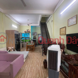 Nhà 2 tầng đường Phan Thị Nể - Sát Biển - Vị trí đẹp _0