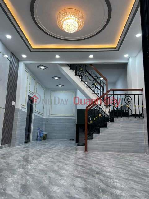 Beautiful house for sale, corner apartment on 2 sides, alley in District 7, Good price 2 billion _0