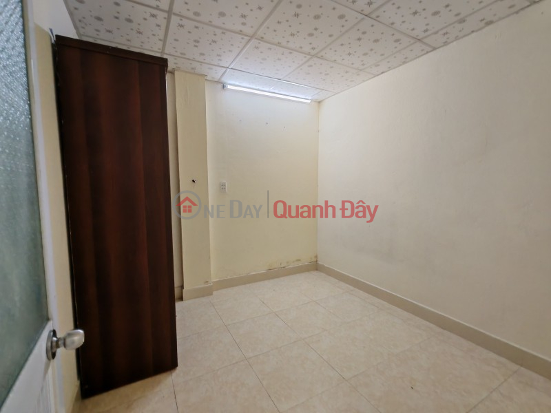 ► Nhà MT hàn Mạc Tử 63m2, ngang 5.2m, 2 tầng sạch sẽ, 3PN, 4.x tỷ Việt Nam, Bán đ 4,7 tỷ