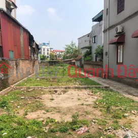 LAND FOR SALE IN NGOC THUY, SUPER BEAUTIFUL SQUARE BACK, 78 M, FRONTAGE 5.6 M, PRICE ONLY 7 BILLION 5. CAR ACCESS TO THE LAND _0