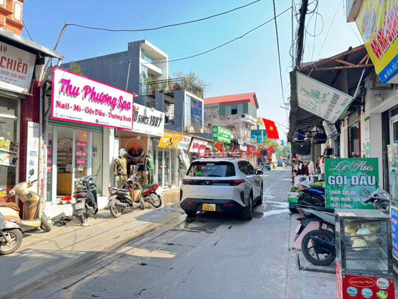 Land for sale in Gia Trung Village - Quang Minh, with a single-story house currently operating as a business - adjacent to Quang Minh Industrial Park. Vietnam, Sales | đ 5.4 Billion