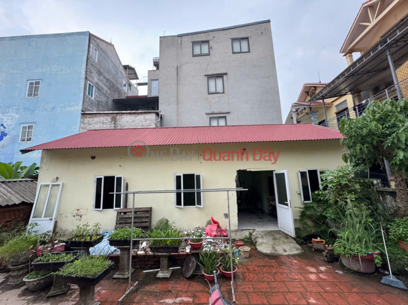 Đất đẹp tổ 2, Chi Đông, Mê Linh. Tặng nhà cấp 4, gần khu công nghiệp Niêm yết bán
