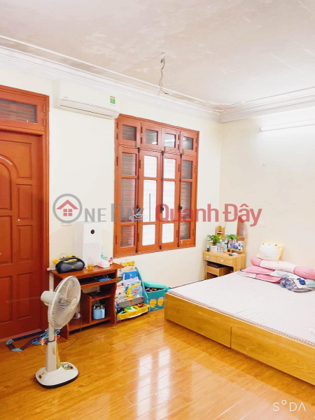 House for sale in Cau Giay - 10m by car - Three-storey alley - 62m2 - 4m in area - Corner lot - Nhan 7 billion, Vietnam, Sales đ 7.5 Billion