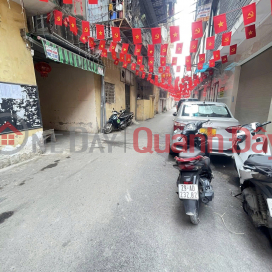 BÁN CĂN HỘ TẬP THỂ TẦNG 2 - KHU A13 THANH XUÂN BẮC - Ô tô đỗ Chân Cầu Thang - Vị trí đắc địa _0