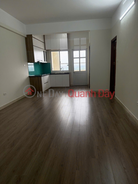 OWNER NEEDS TO SELL apartment CT2A - Thach Ban Military Apartment Building, Long Bien - Price just over 4 billion VND Sales Listings