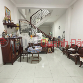 O2038 Right next to Vuon Lai Market, An Phu Dong 1, District 12, Ho Chi Minh City. Square plot, alley access, 3 floors, 5.x billion VND. _0