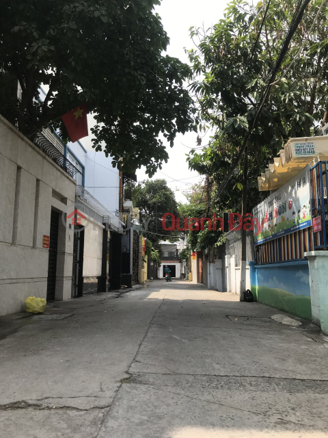 Car Alley House for sale on Le Dai Hanh street, District 11, Area: 4mx18m, 4th floor, Price: 9.8 billion _0