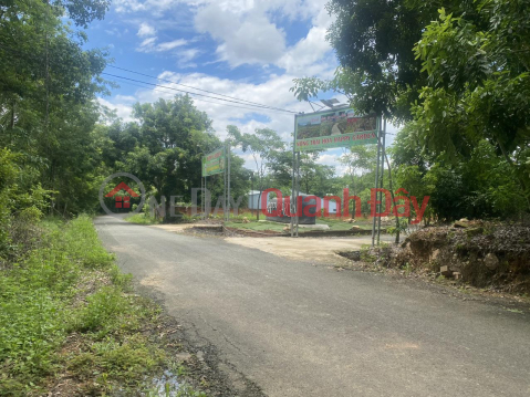 Owner Need to quickly sell business land by the stream in Dong Xoai City, Binh Phuoc, 580 m2 _0