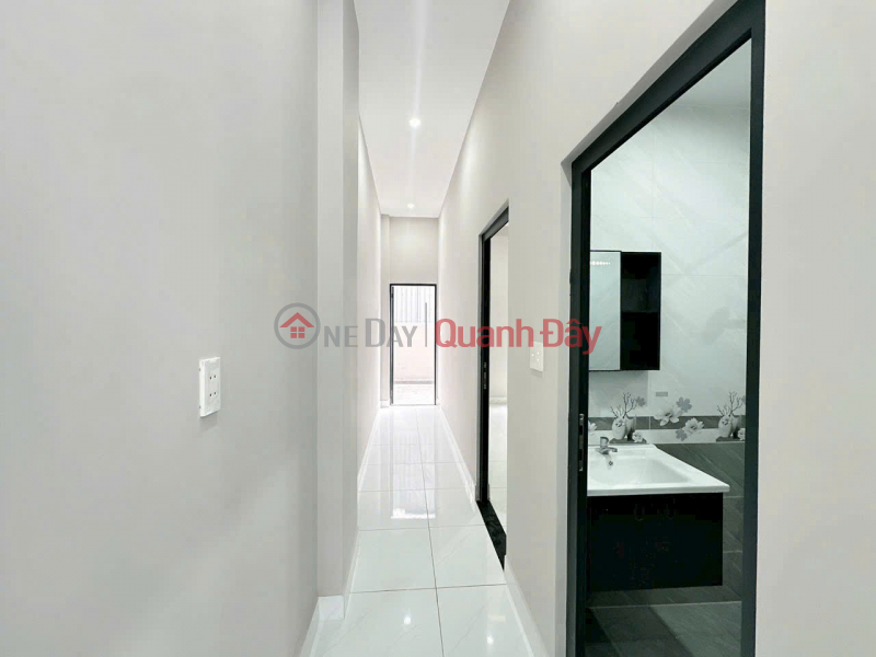 đ 3.99 Billion, House for sale 1T1L 5m x 29m, near Suoi Mau bridge, Phu Tho market, SR, TC only 3 billion 990