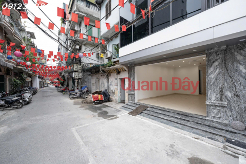 Three-story newly built house for rent, located on alley 3 Minh Khai, near Bach Mai intersection and Mo Market, with a 6m frontage. _0