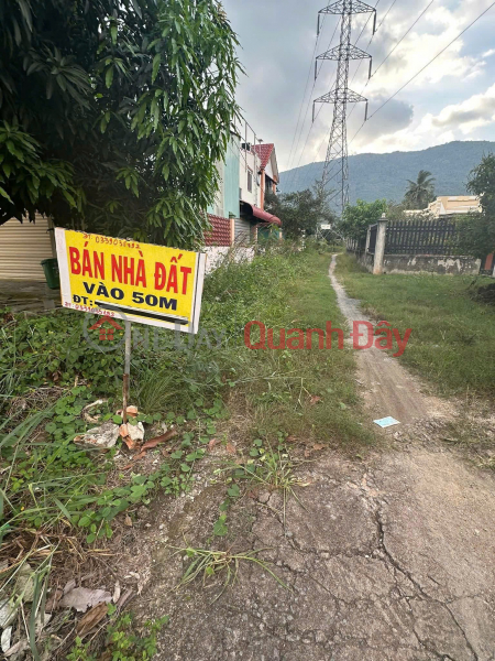 LAND FOR SALE WITH HOUSE GIVEN BY OWNER - Group 6 Trung Hung Hamlet, Xuan Truong Commune, Xuan Loc - Dong Nai Sales Listings