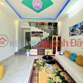 House for sale 2.5 Floor k976 Truong Chinh - Hoa Phat (Right at Vu Lang section - near the main road 40m) _0