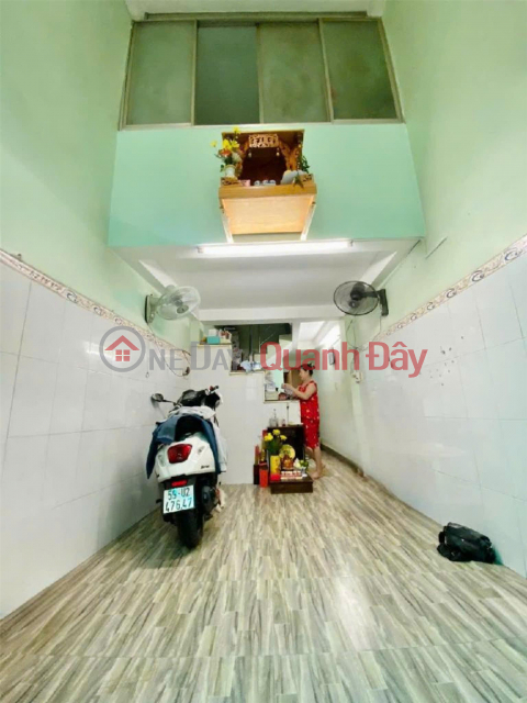 NEW HOUSE IN THE CENTER OF DISTRICT 10 - 4 FLOORS OF REINFORCED CONCRETE - 4 BEDROOMS - OVER 5 BILLION. _0