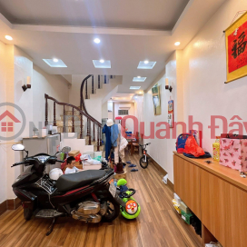 BEAUTIFUL HOUSE FOR SALE IN CENTRAL AREA OF THANH XUAN DISTRICT, ENDLESS FACILITIES, CIVILIZED RESIDENTIAL AREA, EXTREMELY SAFE AND SECURE _0