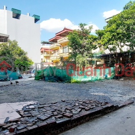 Land for sale on Phu Vien Street, Bo De, Long Bien, 102m, priced at 900 car sales _0