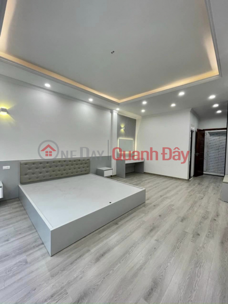 đ 4.8 Billion, Selling a house on Trinh Dinh Cuu Dinh Cong street 35m2X5T a house on the street, parking a car, looking at 4 billion, contact 0817606560