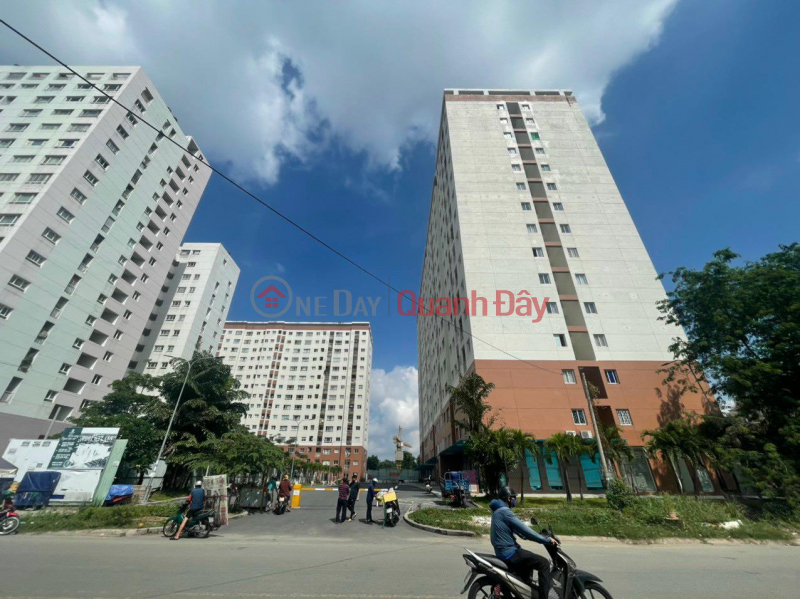 đ 1.62 Billion, Owner For Sale Corner Apartment Green Town Binh Tan