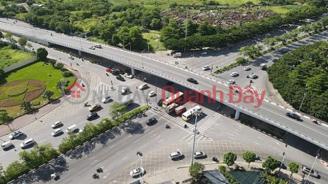 TOWNHOUSE ON DAM QUANG TRUNG STREET – 52M² x 6 FLOORS – ELEVATOR – FULLY FURNISHED – PRICE SLIGHTLY OVER 12 BILLION VND _0