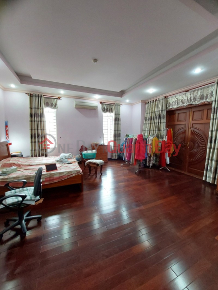 BIỆT PHỦ CHÂU ÂU – ĐẤT 461M² – NỘI THẤT GỖ SANG TRỌNG – 2 MẶT TIỀN ĐƯỜNG | Việt Nam, Bán | đ 45 tỷ