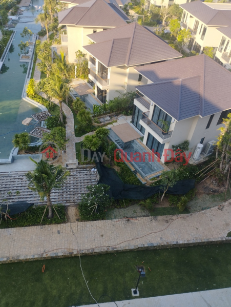 L\'aurora | Vietnam, Sales, đ 12 Billion