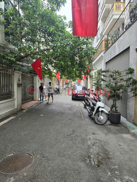 BÁN NHÀ DÂN XÂY TÂY TỰU,OTO 7 CHỖ VÀO,NGÕ THÔNG,DT=39Mx4T,MT=4.2m, 5 tỷ _0