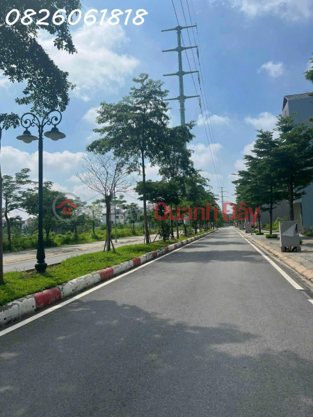 Selling service land in Hung Vuong urban area, 24m street, area 95m2, ready to transfer red book. Vietnam Sales, ₫ 3.8 Billion