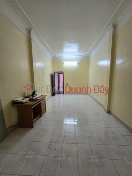 100% REAL% !!! 96t\\/m2 Truong Dinh townhouse. 60m * 4 floors only 5.75 billion. Vietnam, Sales | đ 5.75 Billion