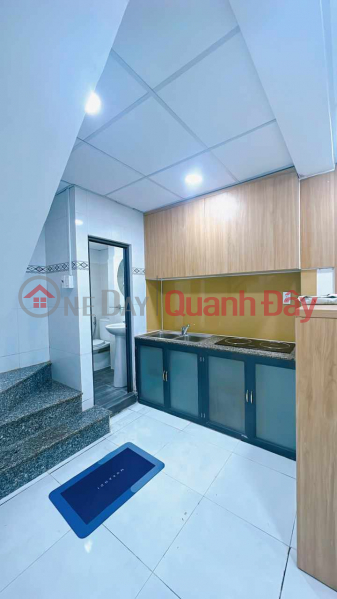 Property Search Vietnam | OneDay | Nhà ở Niêm yết bán | Bán nhà 3 tầng Nguyễn Tất Thành Quận 4, 3x8m, 3PN, sân thượng chỉ 3 tỷ 2