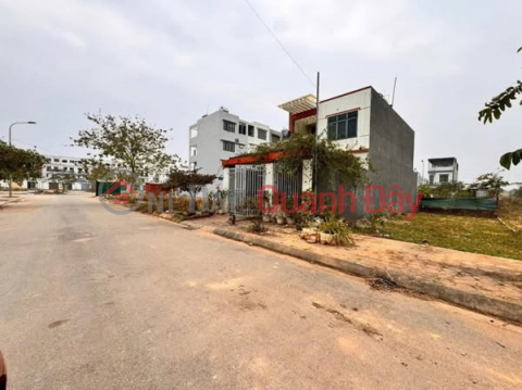 Land in Xuan Hoa Electricity and Water Urban Area - Prime location, 2nd Street, Le Quang Dao _0