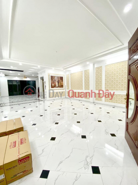 AN DUONG - CAR GARAGE, ENTRY ELEVATOR, LUXURY INTERIOR VND 10.2 BILLION Sales Listings