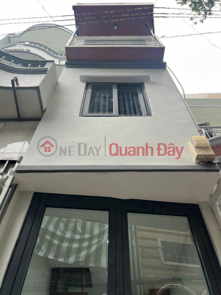 Nhà Nở hậu 3 tầng Đường 3m 8.5m2 – CMT8 Quận 3 Niêm yết bán