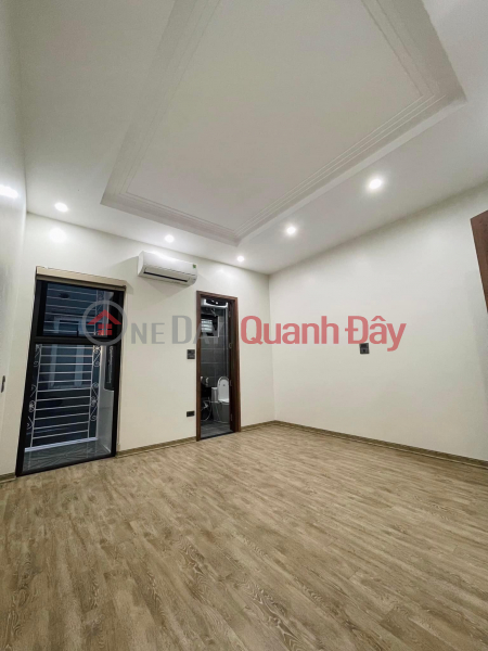 House for sale 75m2 Nghi Tam street, Tay Ho 5 bedrooms 10m Car avoid Investment price 6.3 Billion VND Sales Listings