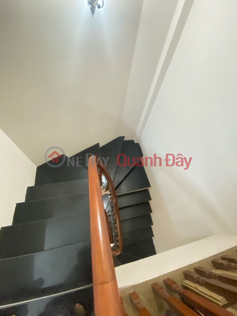 Xuan Dinh house price 4.3 billion 30m2 5 floors, car parking at gate, diplomatic corps alley. _0
