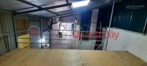 Owner wants to transfer land (giving away a level 4 house) in the military center area of factory z49 _0