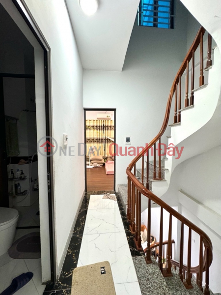 Front house 40m2 - 5 floors - 3.x billion negotiable Vietnam | Sales | đ 3.3 Billion