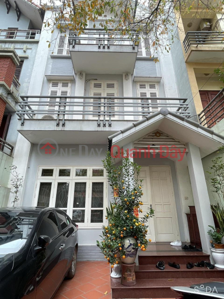 Property Search Vietnam | OneDay | Residential, Sales Listings, 24.5 billion - Tu Lien - Windy Tay Ho - garage - spare car - genuine wooden furniture - 134m2 area - square window USD