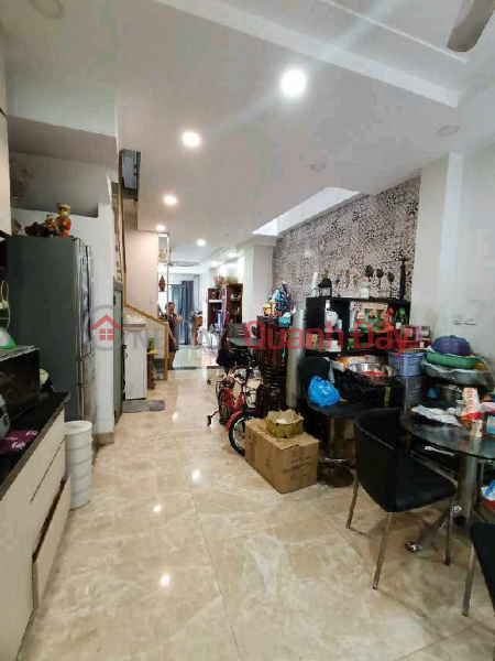 Nhà 3 Tầng - DT: 4x20= 80m² , Hẻm ôtô 7m , Bình Tân Giáp Tân Phú Niêm yết bán