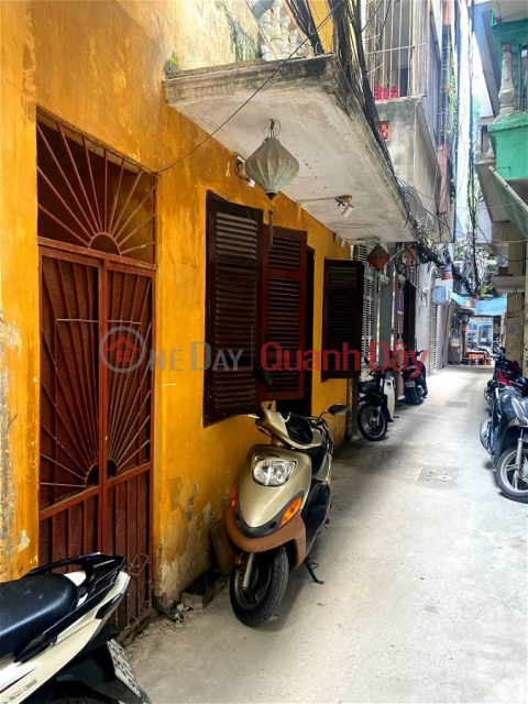 Cat Linh Townhouse for Sale, Dong Da District. 96m Frontage 6.3m Approximately 14 Billion. Commitment to Real Photos Accurate Description. Owner Can _0