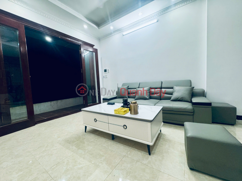 đ 6.6 Billion | HOUSE FOR SALE IN THACH BAN, 5 STORIES, CAR PARKING AVAILABLE, PRICE OVER 6 BILLION VND